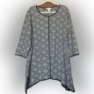 Geometric Print Stretchy Top